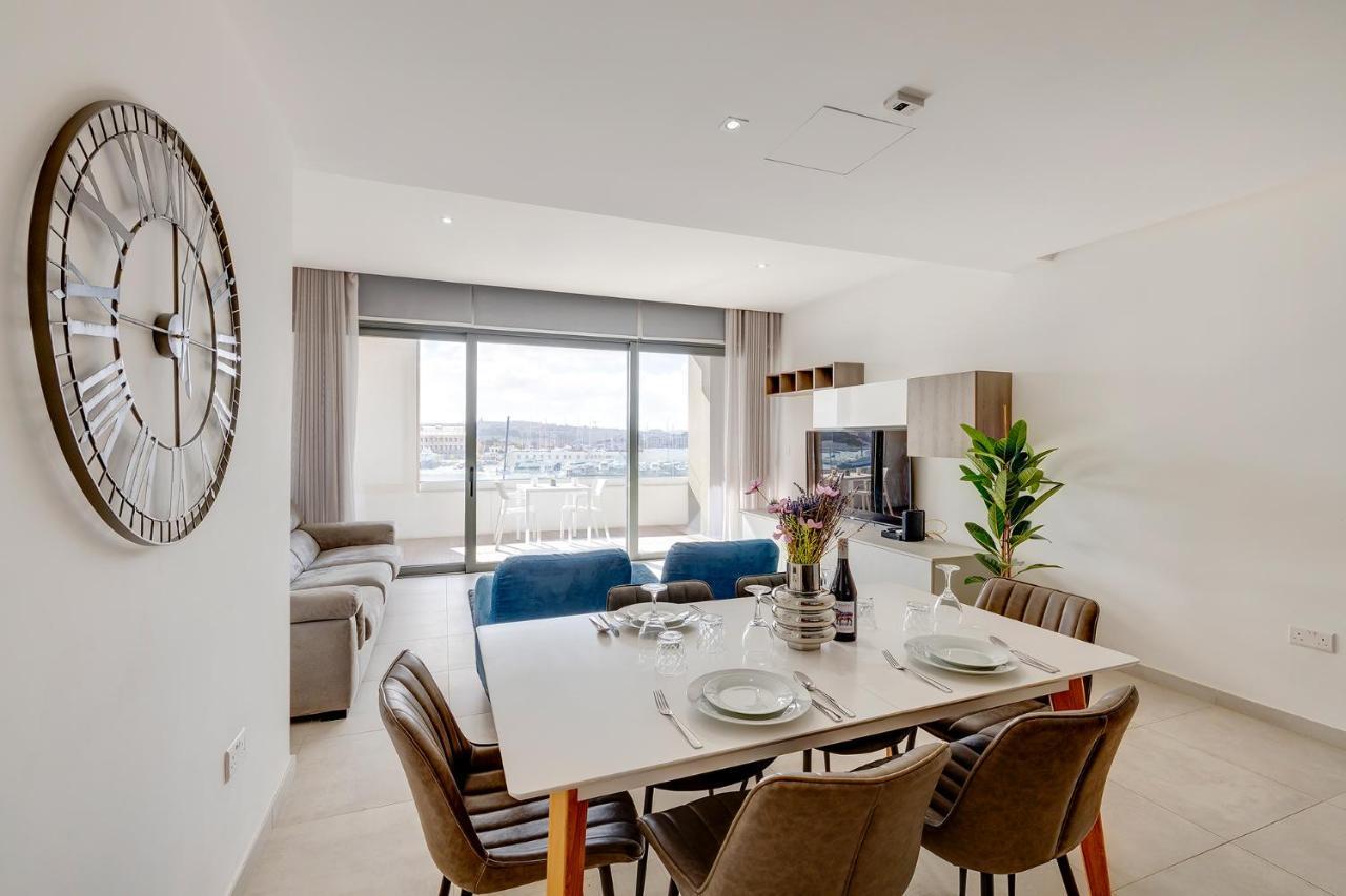 Luxe Apartment With Valletta And Harbour Views Sliema Eksteriør billede