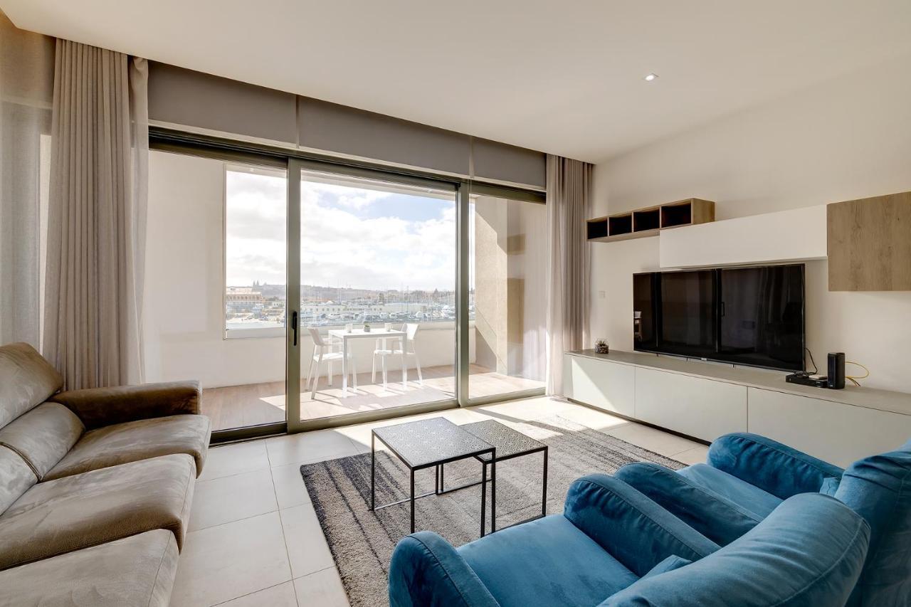 Luxe Apartment With Valletta And Harbour Views Sliema Eksteriør billede